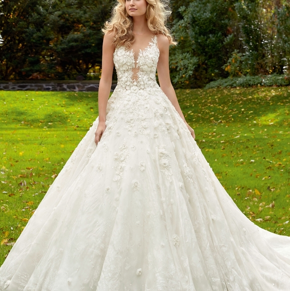 MORI LEE Madeline Gardner | Maritza Wedding Dress | Ivory/Champagne - Picture 2 of 6